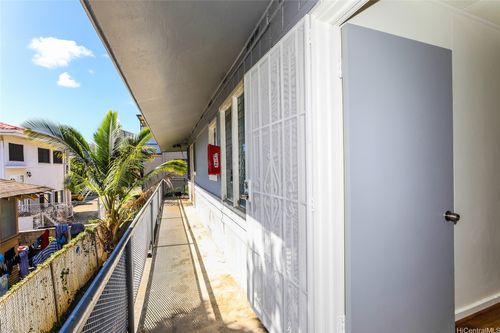 apt-5f-1719 Nuuanu Ave, Honolulu, HI, 96817-3206 | Card Image