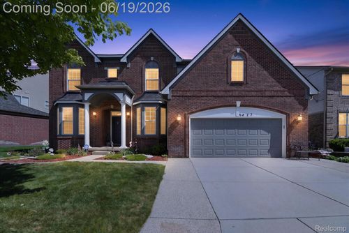 6827 Blackwell, Shelby Township, MI, 48317-6322 | Card Image