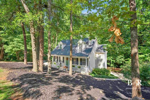 1601 Winding Way, Taylors, SC, 29687-4441 | Card Image