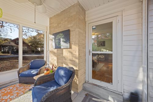 3287 S Church St, Fountain, NC, 27829-8211 | Card Image