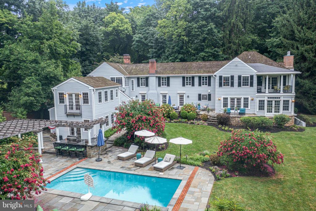 Private Way, Wayne, PA 19087