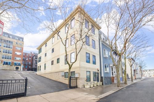 2-435 E 3rd St, Boston, MA, 02127-1791 | Card Image