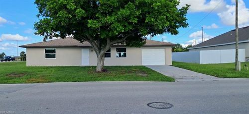 1024 Ne 16th Pl, Cape Coral, FL, 33909-1722 | Card Image