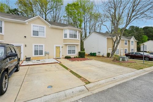 5007 Chupp Way Cir, Lithonia, GA, 30038-2073 | Card Image