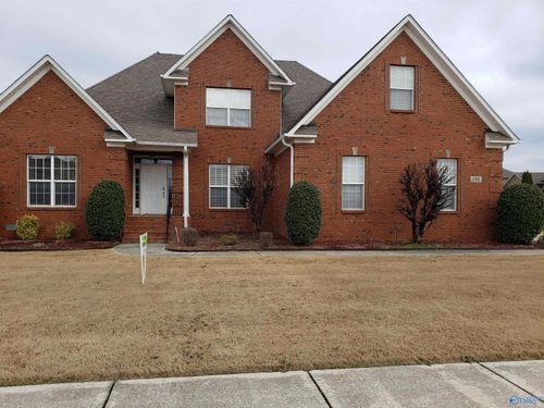 100 Litespeed Ln Sw, Huntsville, AL, 35824-3117 | Card Image