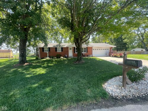 9783 Lee Ct, Columbus, IN, 47203-9199 | Card Image