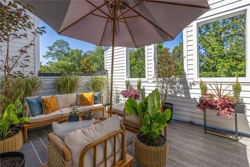 1788 Peach Blossom Ln Ne, Atlanta, GA, 30324-5083 | Card Image