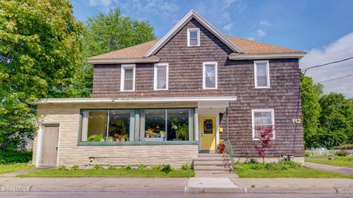 112 Pleasant Ave, Johnstown, NY, 12095-1205 | Card Image
