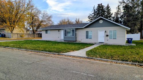 709 E Avenue D, Jerome, ID, 83338-5159 | Card Image