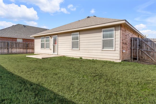 405 Emerald Creek Dr, House other with 3 bedrooms, 2 bathrooms and null parking in Fort Worth TX | Image 17