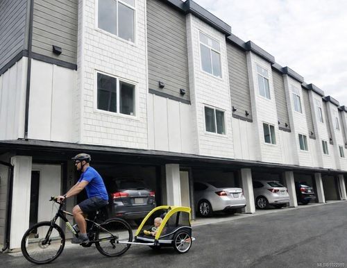 963 Snapdragon Crt, Langford, BC, V9C0V6 | Card Image