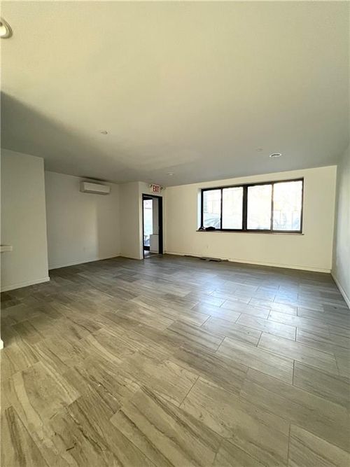 c1-229 55th St, Brooklyn, NY, 11220-2698 | Card Image