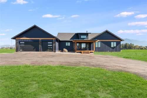 192 Glacier Flats Rd, Kalispell, MT, 59901-9474 | Card Image