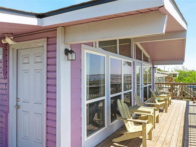 327 Bayshore Dr, House other with 3 bedrooms, 3 bathrooms and null parking in Palacios TX | Image 43