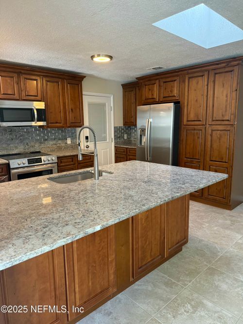 7440 Greenway Dr, Jacksonville, FL, 32244-4752 | Card Image