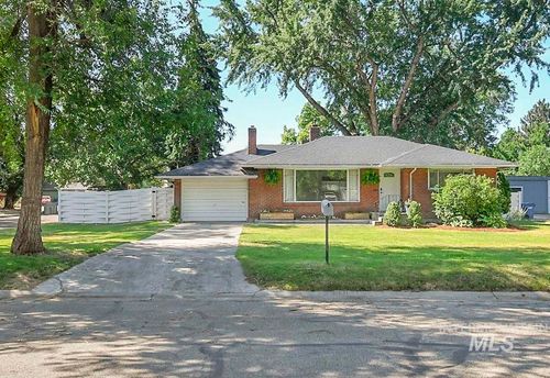 2379 W Palouse St, Boise, ID, 83705-3567 | Card Image