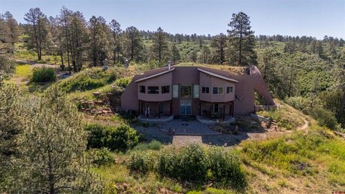 235 Rimview Ct, Pagosa Springs, CO, 81147-6106 | Card Image