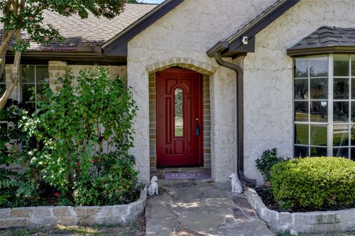 2001 Newcastle Cir, Plano, TX, 75075-3322 | Card Image