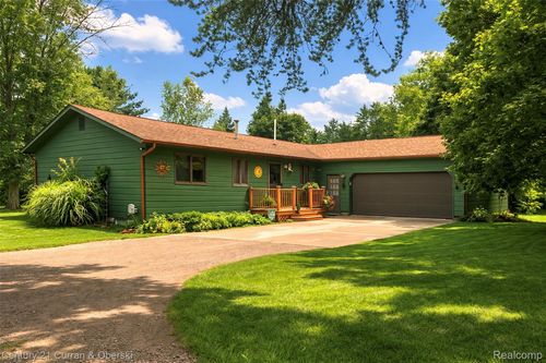 3839 W Pinewood Dr, Roscommon, MI, 48653-9336 | Card Image
