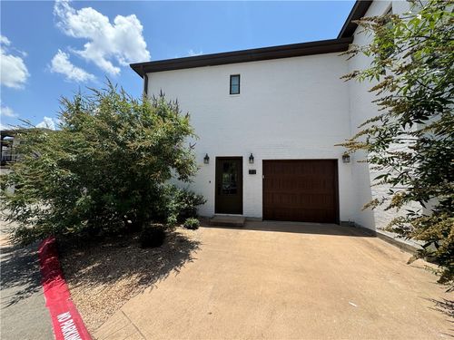 71-203 Brentwood Dr E, College Station, TX, 77840-5144 | Card Image