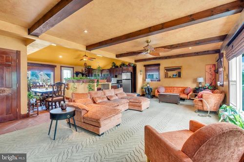 516 River Dr, RIVERSIDE, NJ, 08075-3026 | Card Image