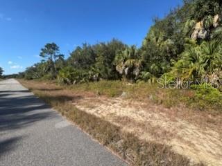 Land in NORTH PORT 5