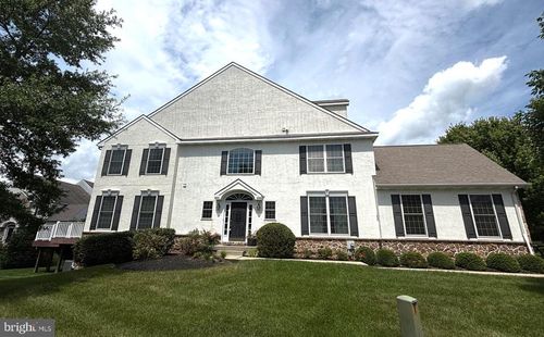 1 Robert Ct, Chadds Ford, PA, 19317-8994 | Card Image