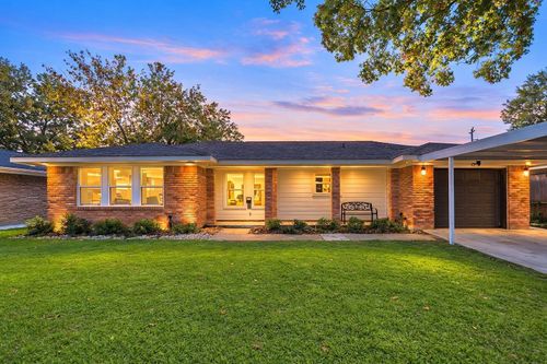 4913 W 43rd St, Houston, TX, 77092-5244 | Card Image