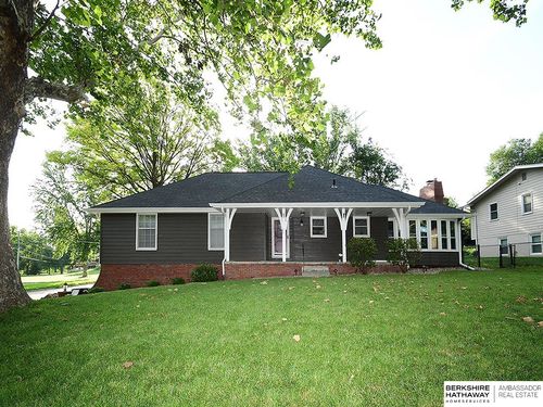 605 S 126th St, Omaha, NE, 68154-3029 | Card Image