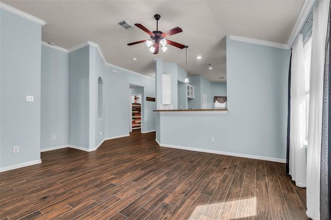16110 Sealander Ct, House other with 3 bedrooms, 2 bathrooms and 2 parking in Crosby TX | Image 8