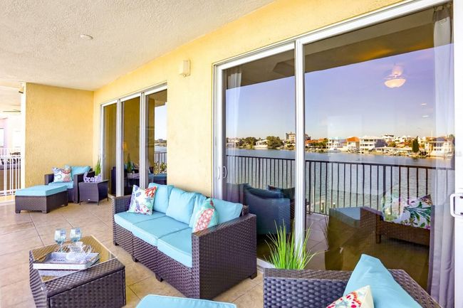 APT-304 - 600 Bayway Blvd, Condo with 3 bedrooms, 3 bathrooms and null parking in Clearwater FL | Image 5