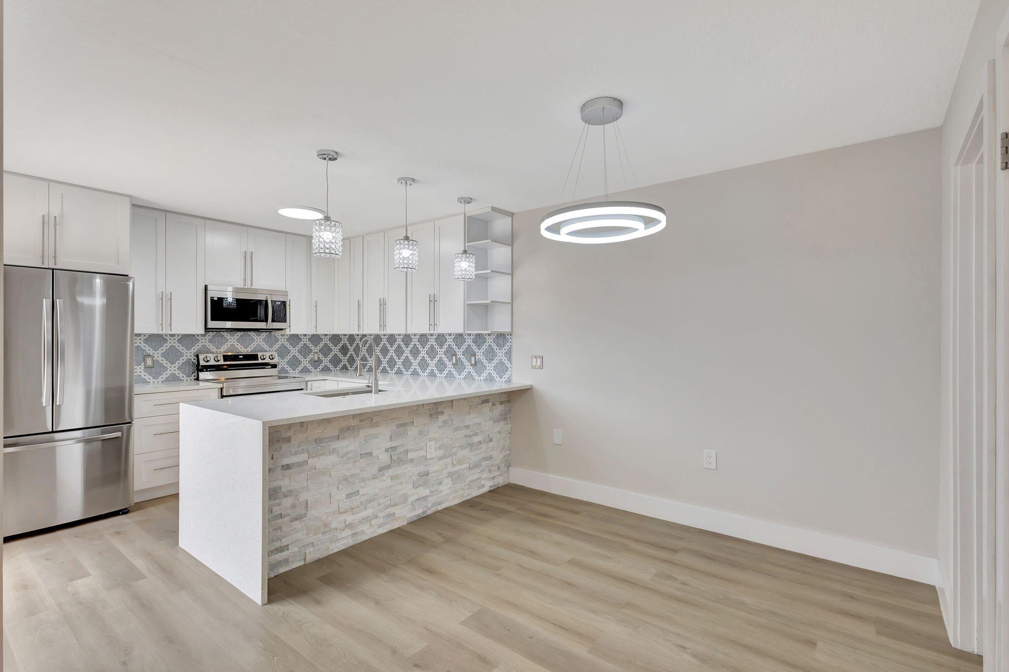 34th Way, West Palm Beach, FL 33407