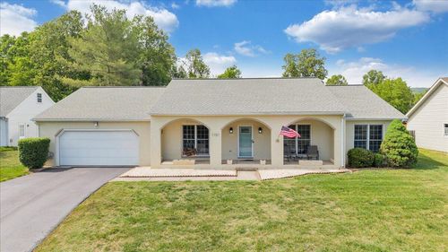 1721 Mill Pond Dr, Salem, VA, 24153-4679 | Card Image
