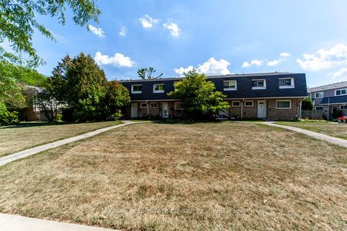 88-2050 Upper Middle Rd, Burlington, ON, L7P3R9 | Card Image