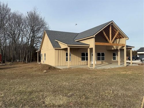 121 Elm Dr, Linn Valley, KS, 66040-5483 | Card Image