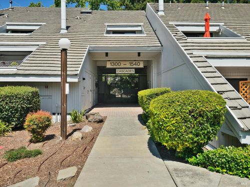 1534 Mission Boulevard, Santa Rosa, CA, 95409 | Card Image