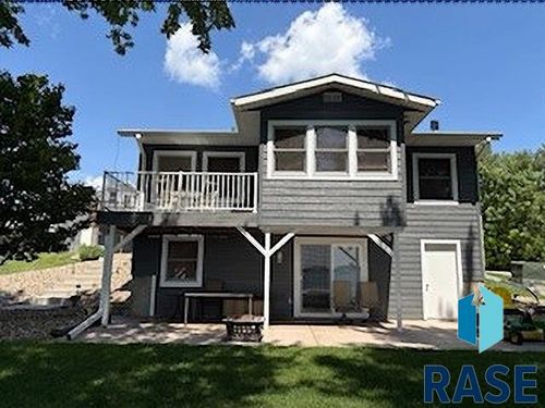 3821 Coves North Dr, Brant Lake, SD, 57016-7512 | Card Image