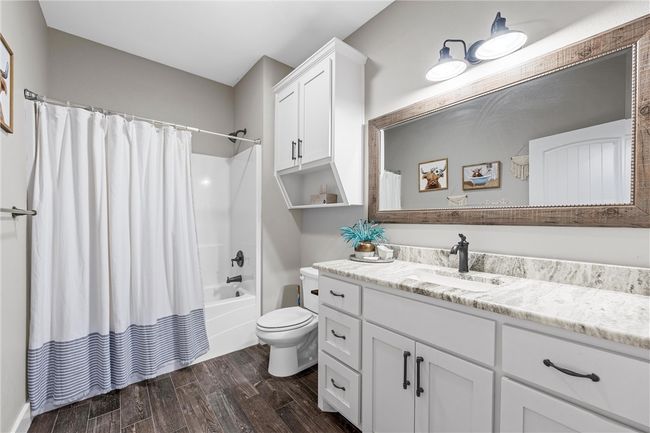917 Farney Rd, House other with 3 bedrooms, 2 bathrooms and 2 parking in Lorena TX | Image 25