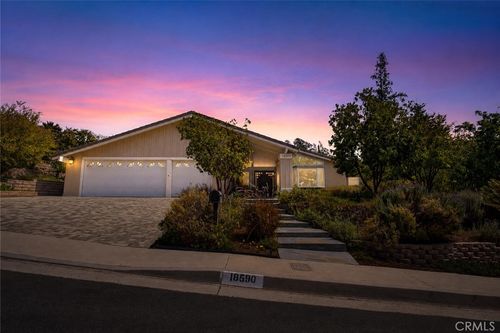 18590 Calle Vista Cir, Porter Ranch, CA, 91326-1927 | Card Image