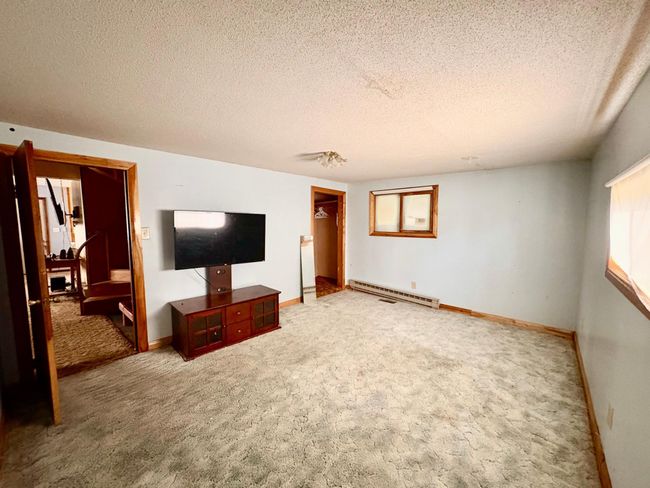 Main level bedroom | Image 23