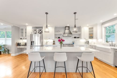 1-11 Chase Ave, Lexington, MA, 02421-6213 | Card Image