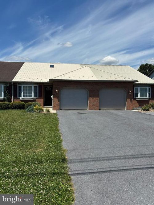 1253 Progress Rd, Chambersburg, PA, 17201-3278 | Card Image