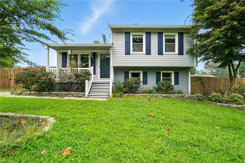 2744 Nansemond Cres, Suffolk, VA, 23435-1518 | Card Image
