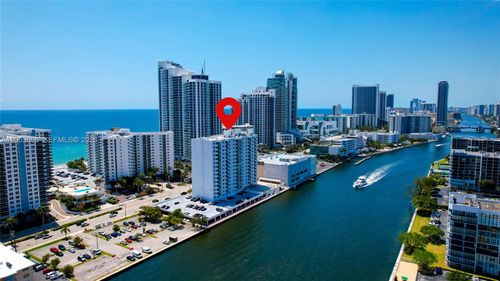 1516-3000 S Ocean Dr, HOLLYWOOD, FL, 33019-2821 | Card Image