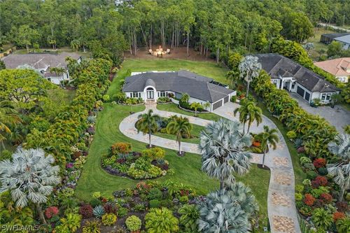 6461 Livingston Woods Ln, NAPLES, FL, 34109-3827 | Card Image