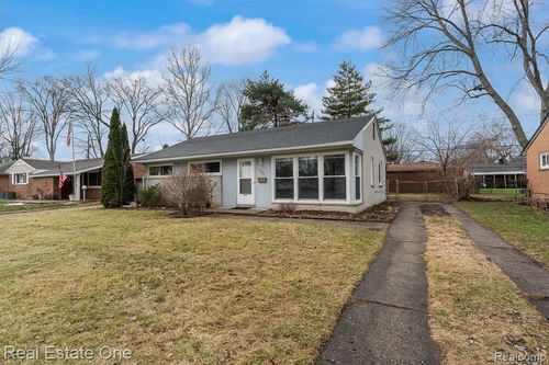 125 Sheffield Dr, Troy, MI, 48083-1073 | Card Image