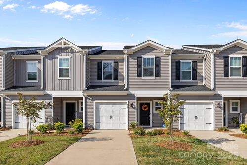 499 Tayberry Ln, Fort Mill, SC, 29715-6711 | Card Image