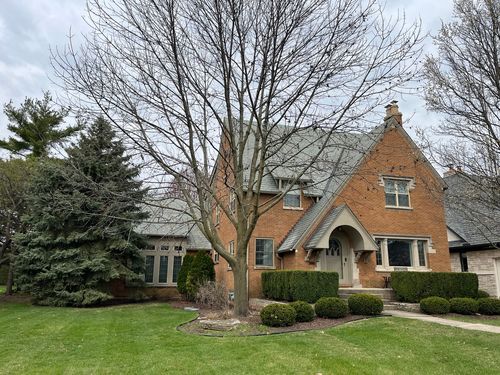 182 S Kenmore Ave, Elmhurst, IL, 60126-3518 | Card Image