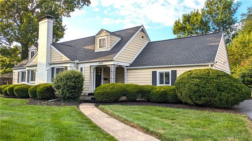 1125 Laurelwood Rd, Kettering, OH, 45409-1218 | Card Image