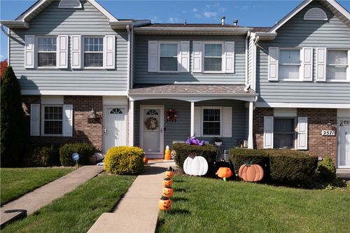 2573 Hawthorne Dr, Oakdale, PA, 15071-1420 | Card Image